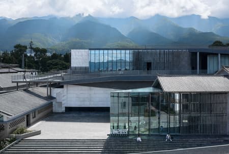Dali Transformer Theater: Immersive Theatrical District
